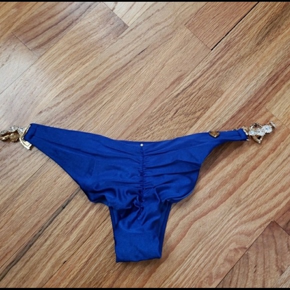 Bikini Crush Bottom - Picture 2 of 5